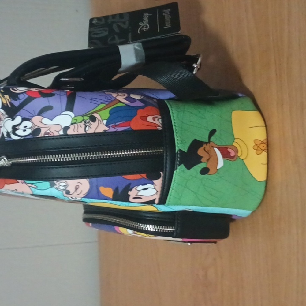 A Goofy Movie Loungefly Backpack NWT - Picture 3 of 11